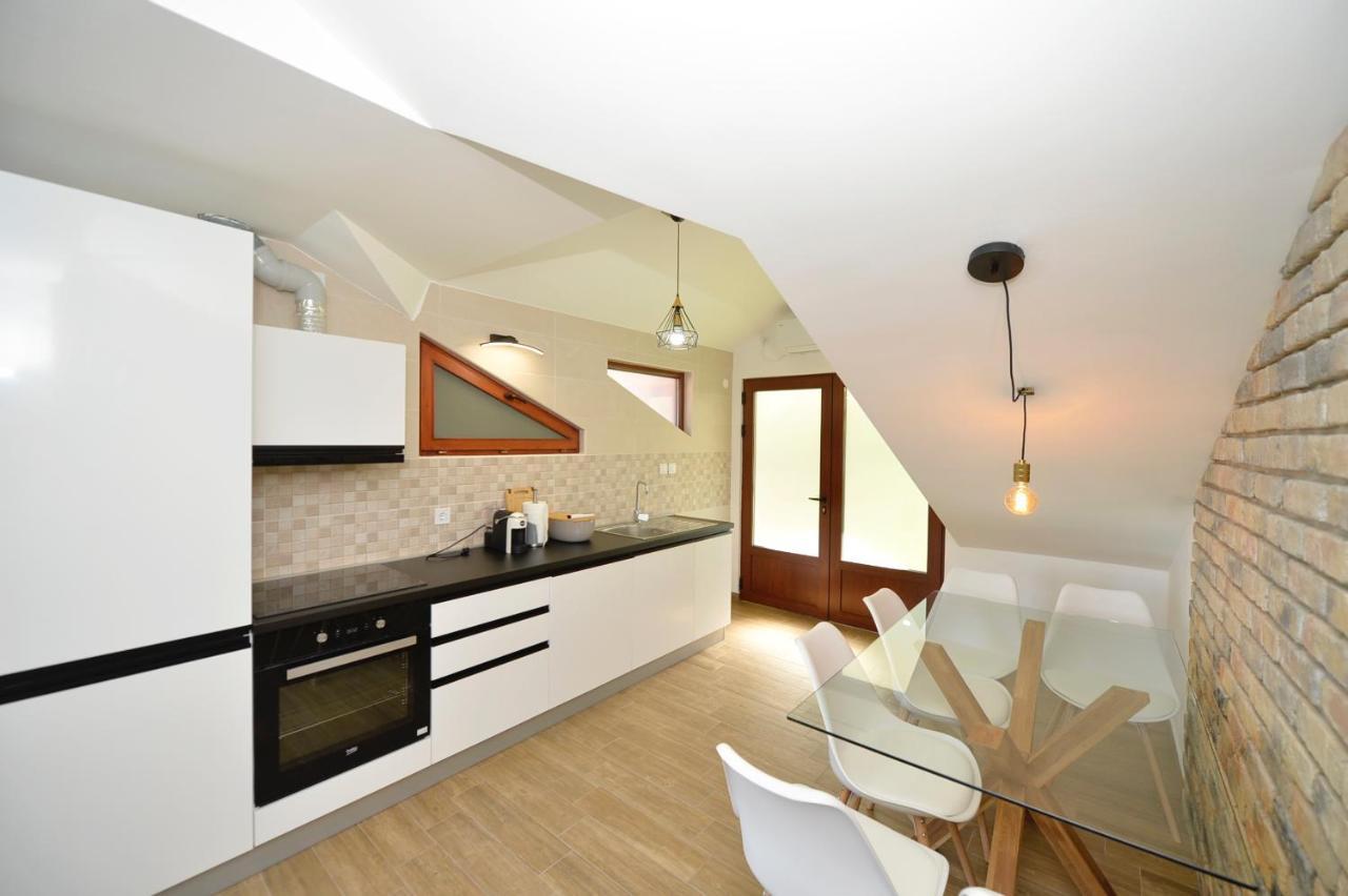 Viva Apartment Kotor Bagian luar foto