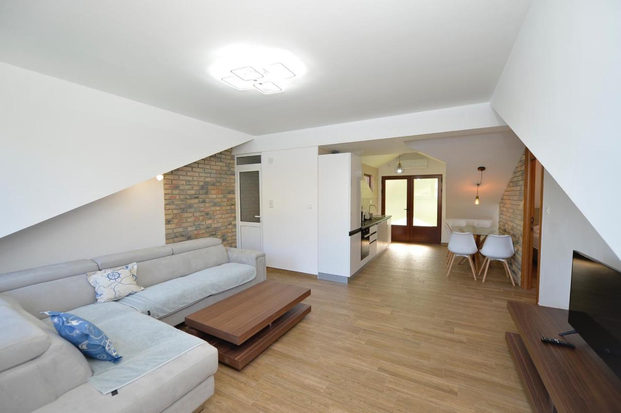 Viva Apartment Kotor Bagian luar foto