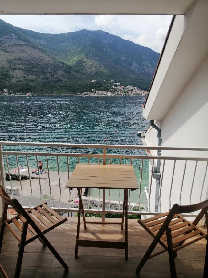 Viva Apartment Kotor Bagian luar foto